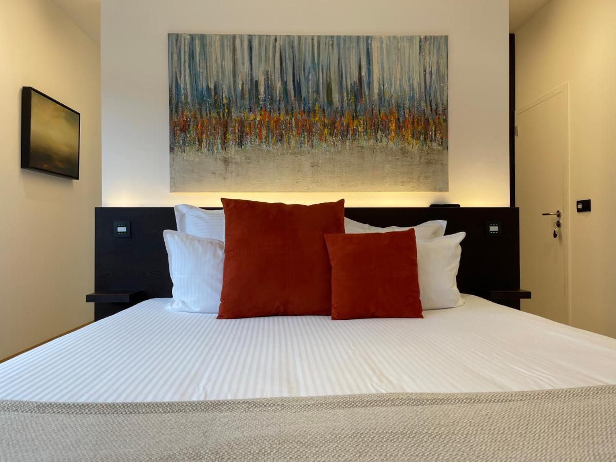 Chambres D'Hotes Les Grisons Houyet Exteriör bild