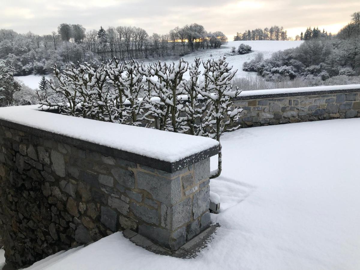 Chambres D'Hotes Les Grisons Houyet Exteriör bild