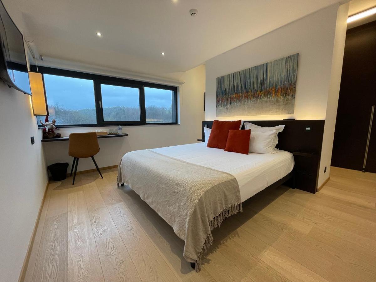 Chambres D'Hotes Les Grisons Houyet Exteriör bild